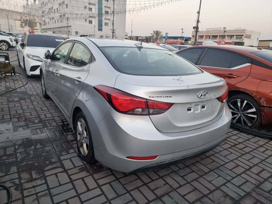 HYUNDAI ELANTRA 2016 thumbnail 3