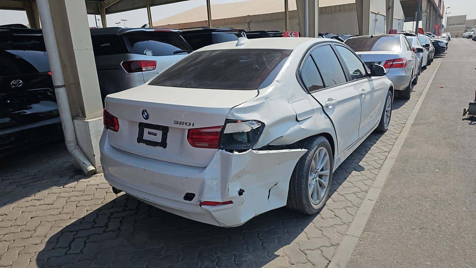 BMW 320 I 2018 thumbnail 5