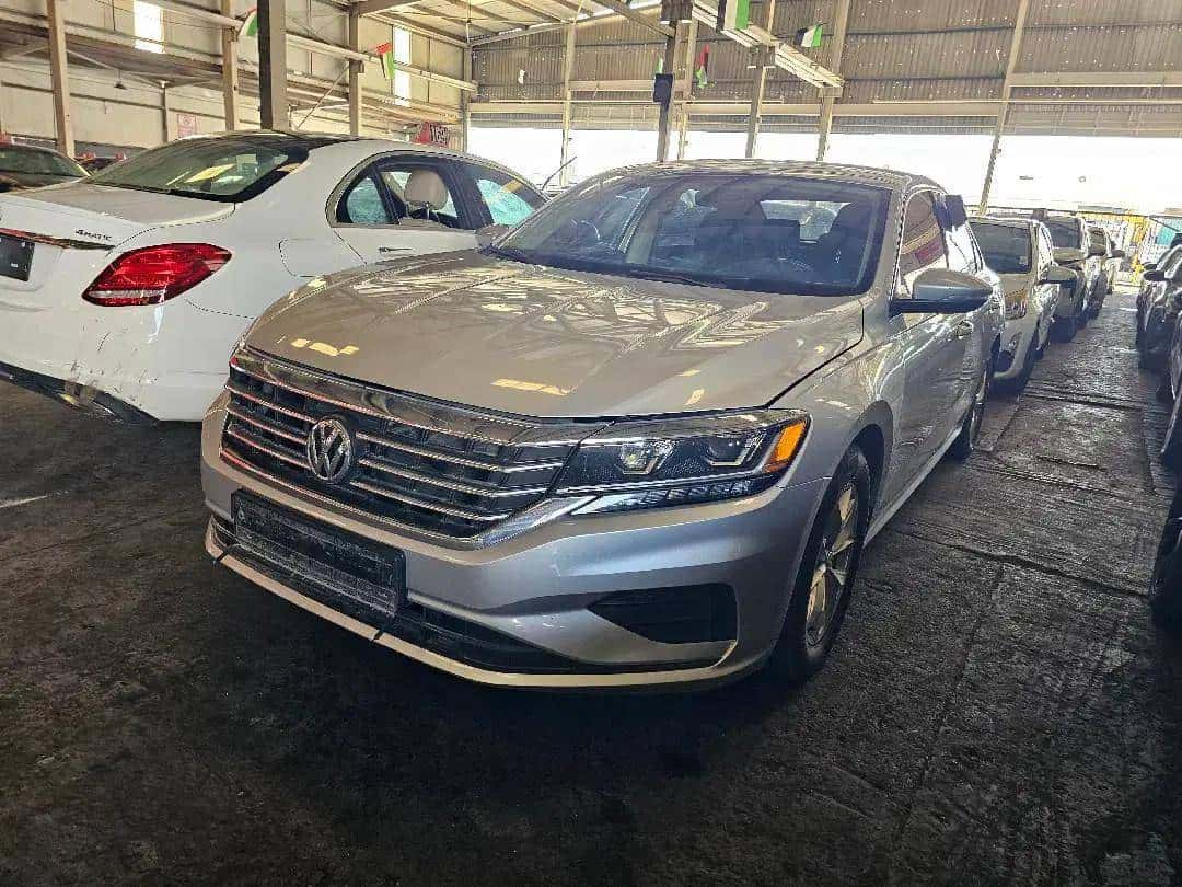 VOLKSWAGEN Passat 2021 thumbnail 3