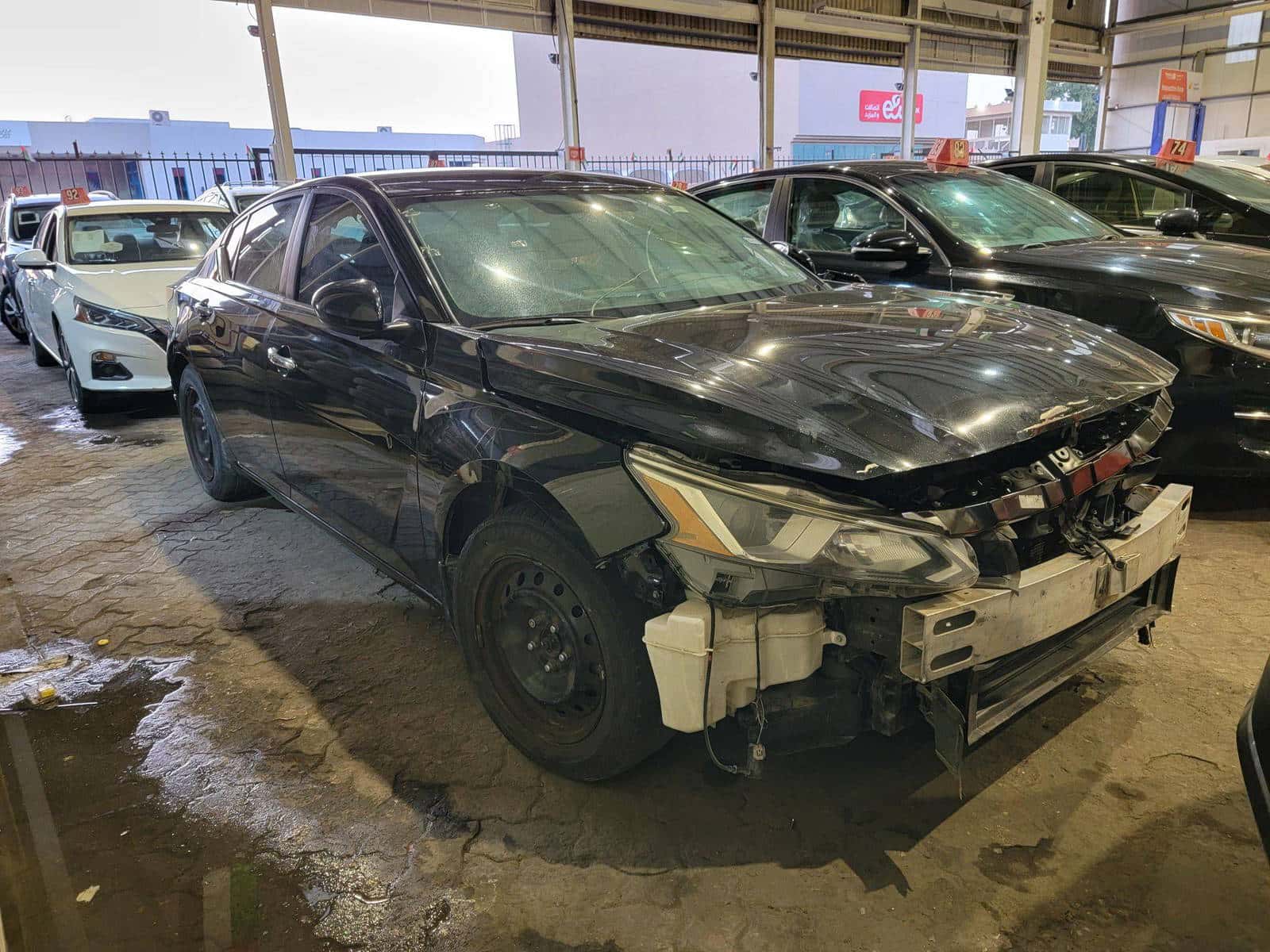 NISSAN ALTIMA - Exterior