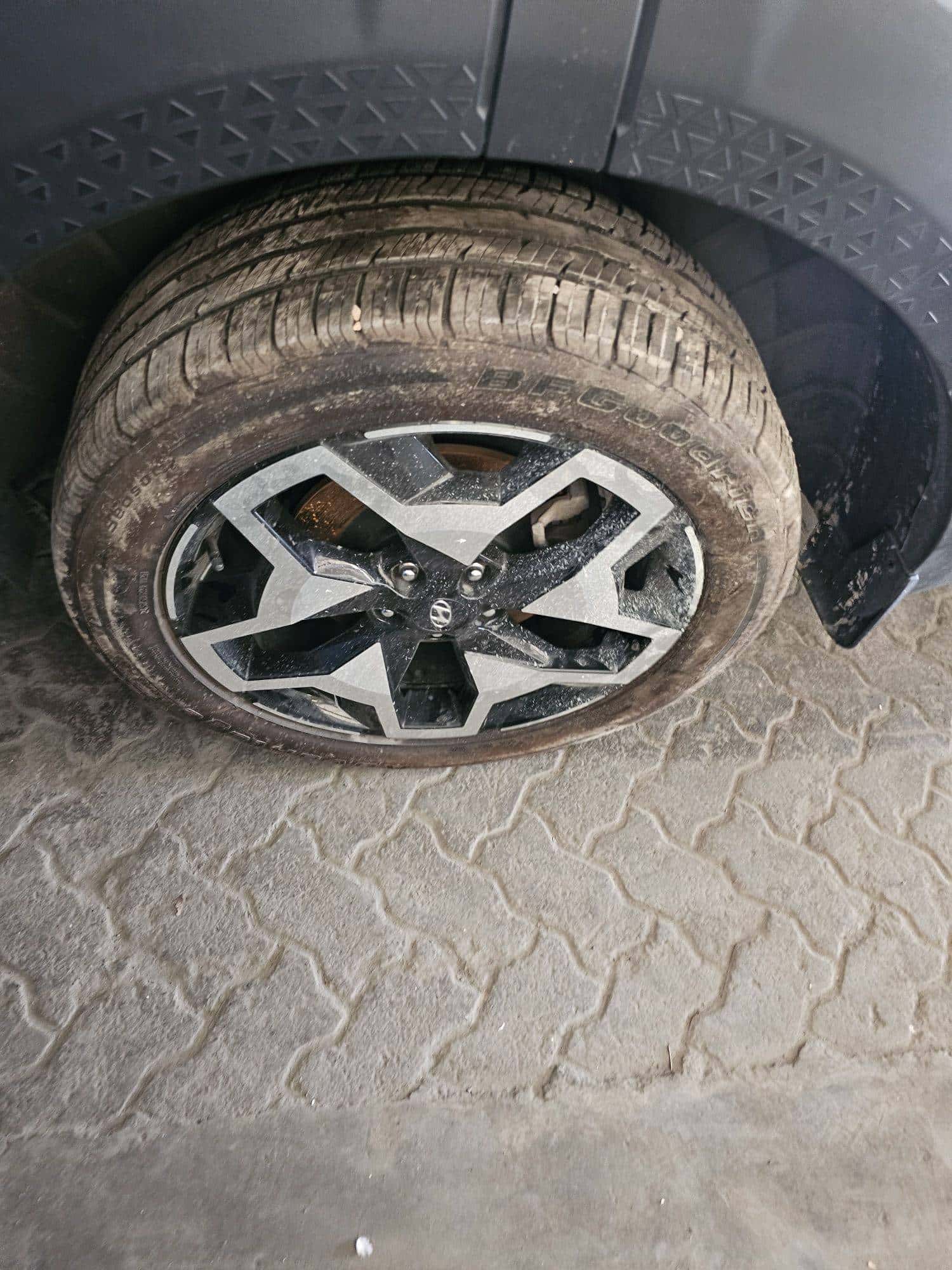 HYUNDAI SANTA CRUZ 2023 thumbnail 4