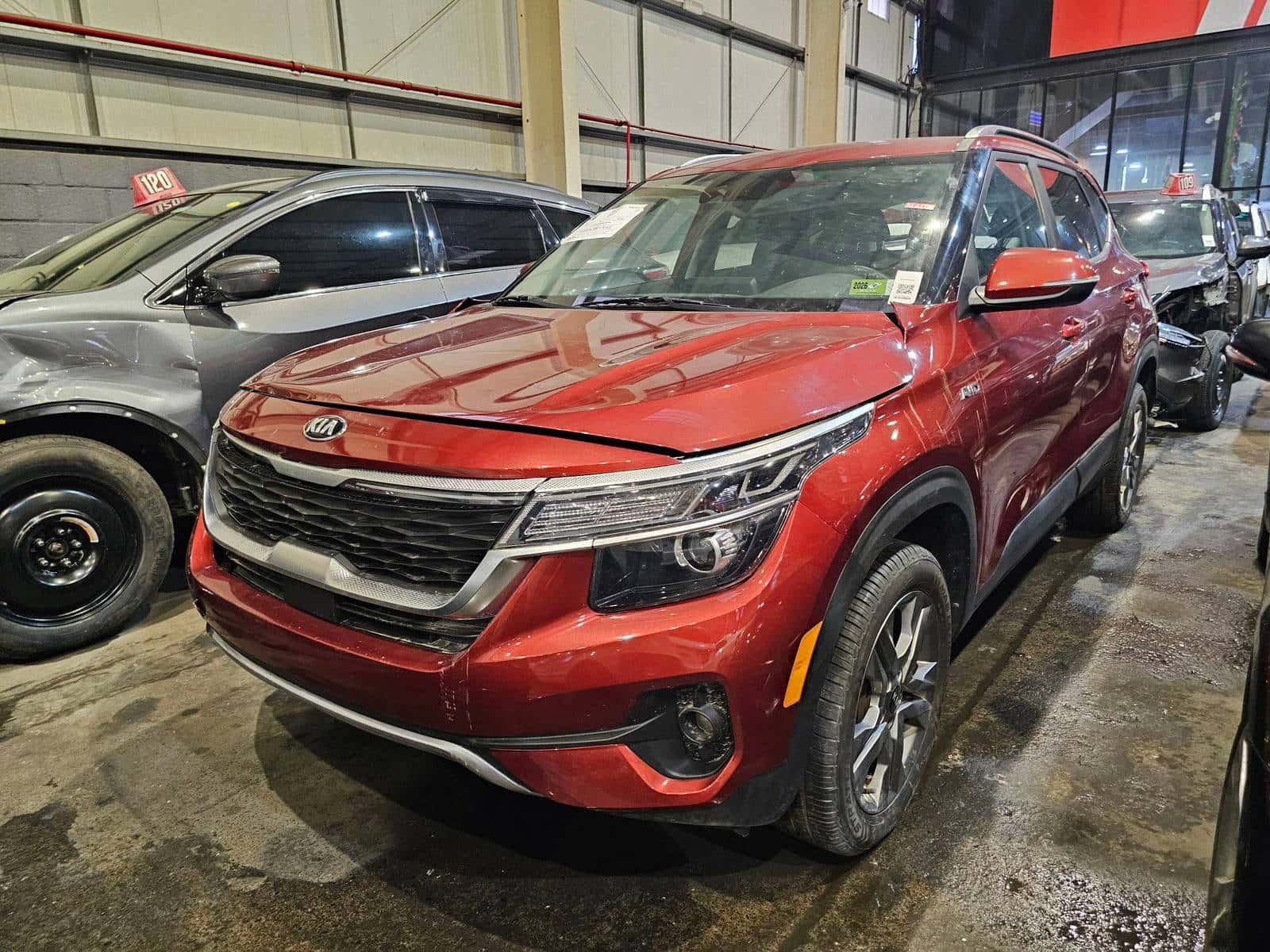 Kia Seltos 2021 thumbnail 2