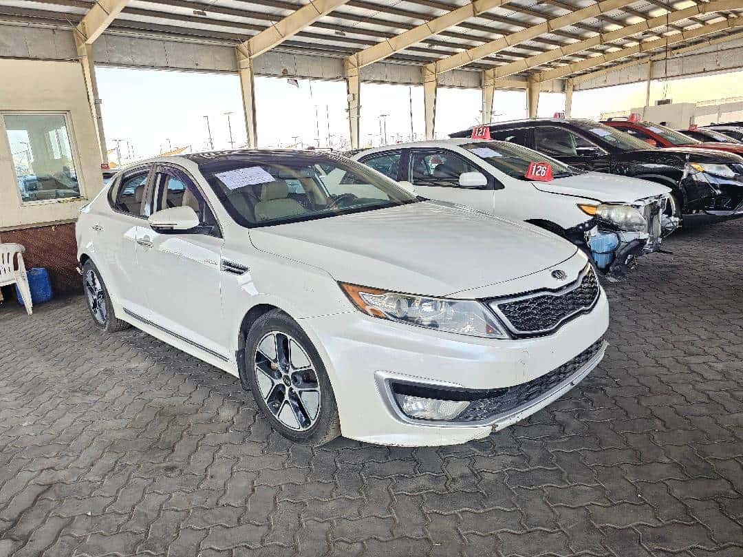 KIA OPTIMA 2013 thumbnail 1