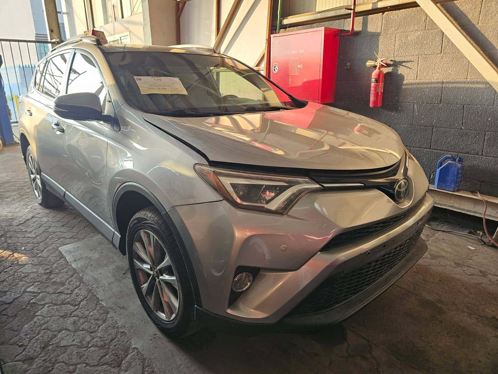Toyota RAV4 2017 thumbnail 2