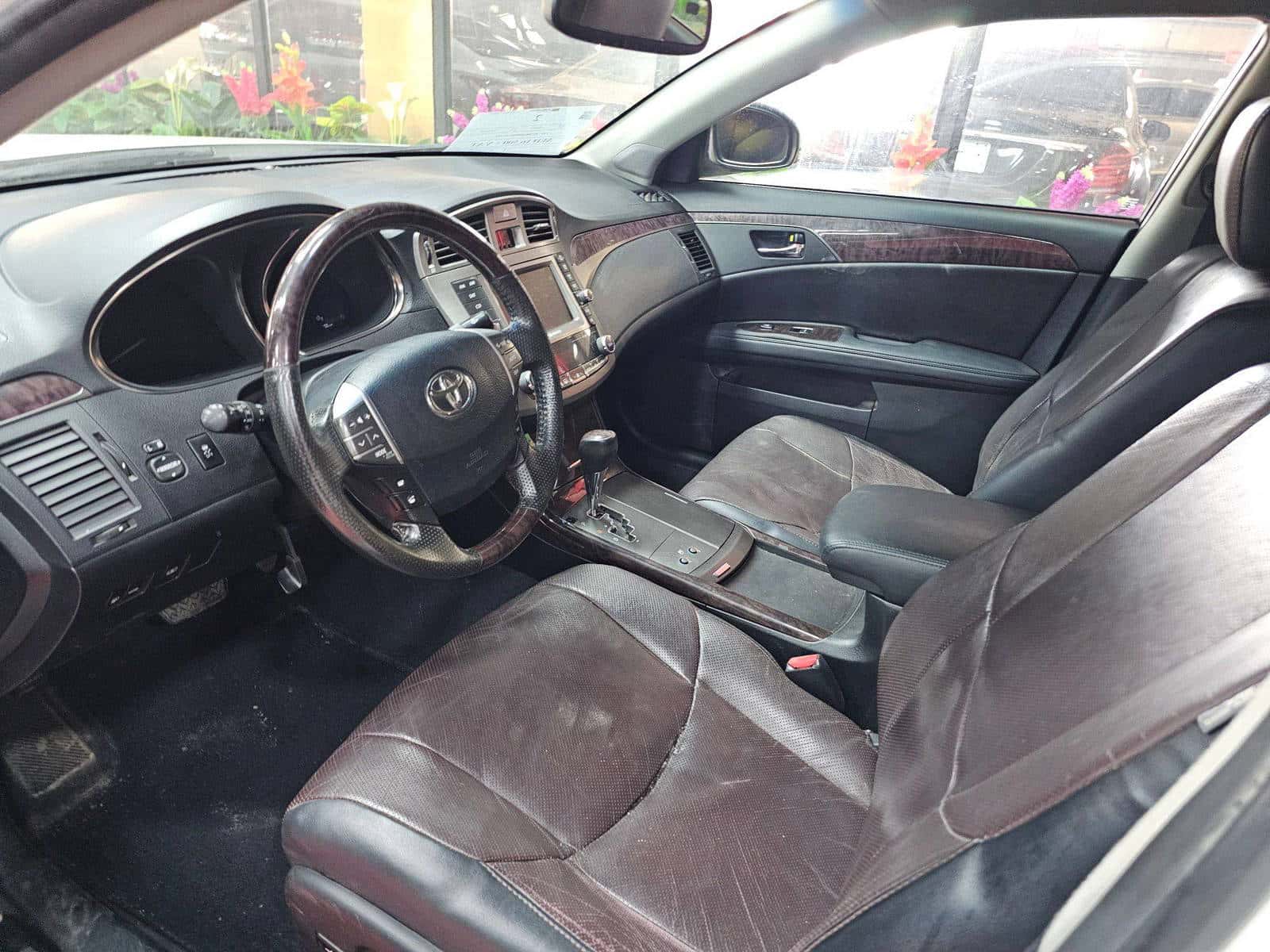 TOYOTA AVALON 2011 thumbnail 6