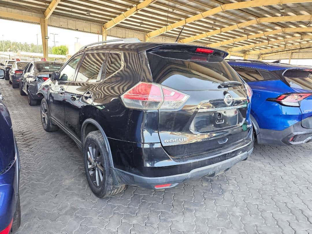 NISSAN ROGUE - Exterior