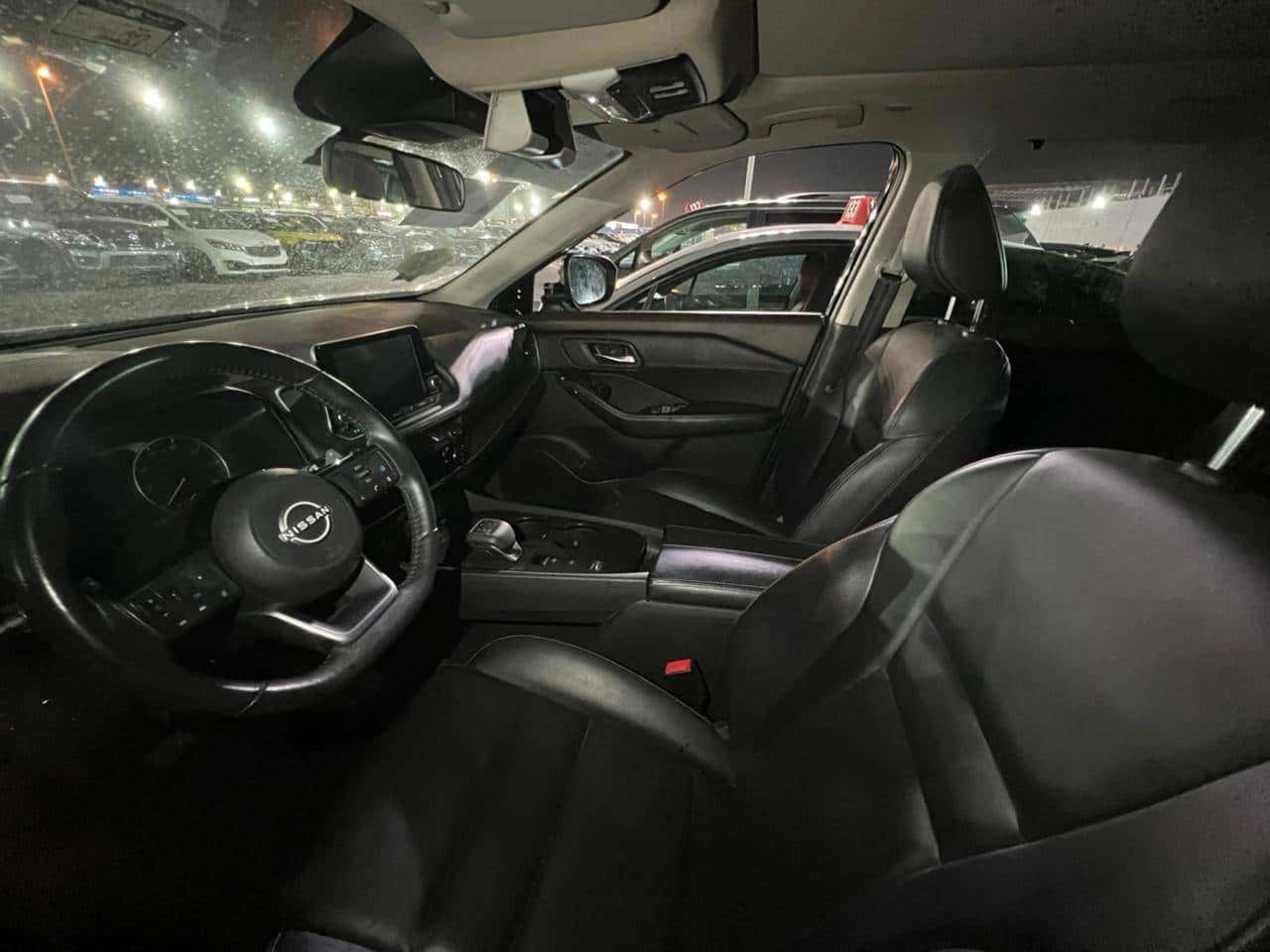 Nissan Rogue 2023 thumbnail 4