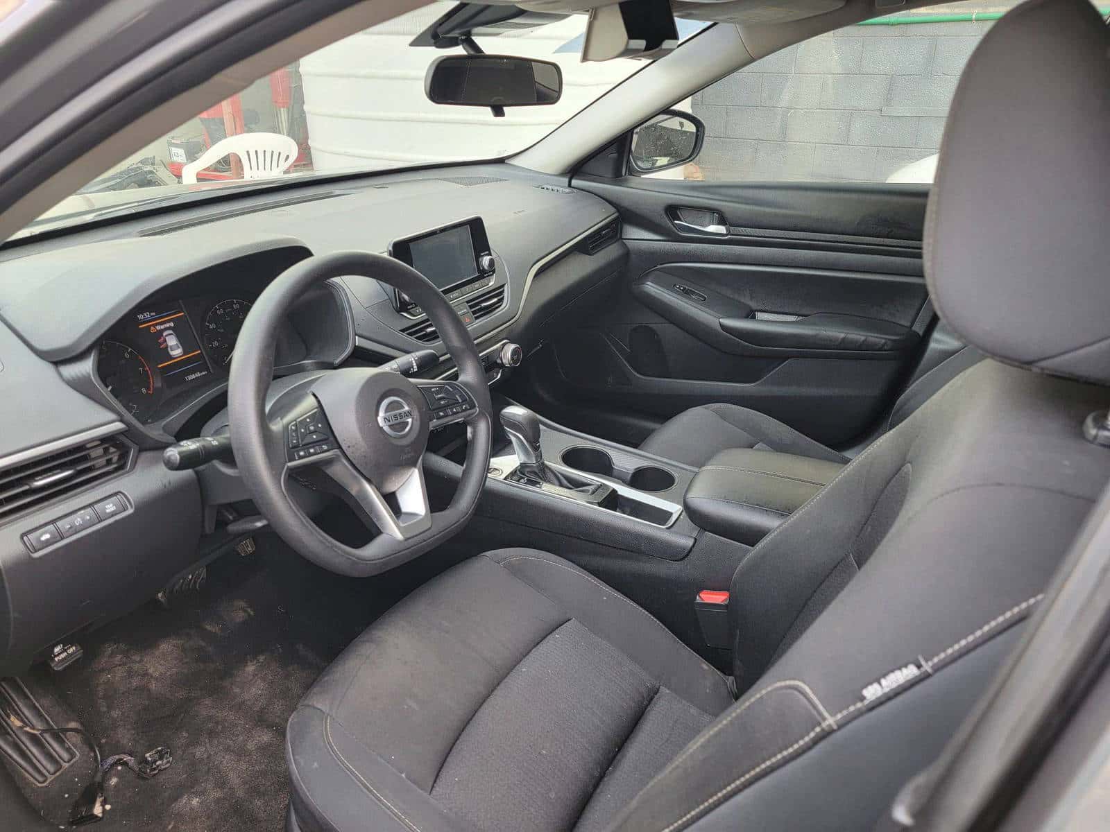 NISSAN ALTIMA - Exterior