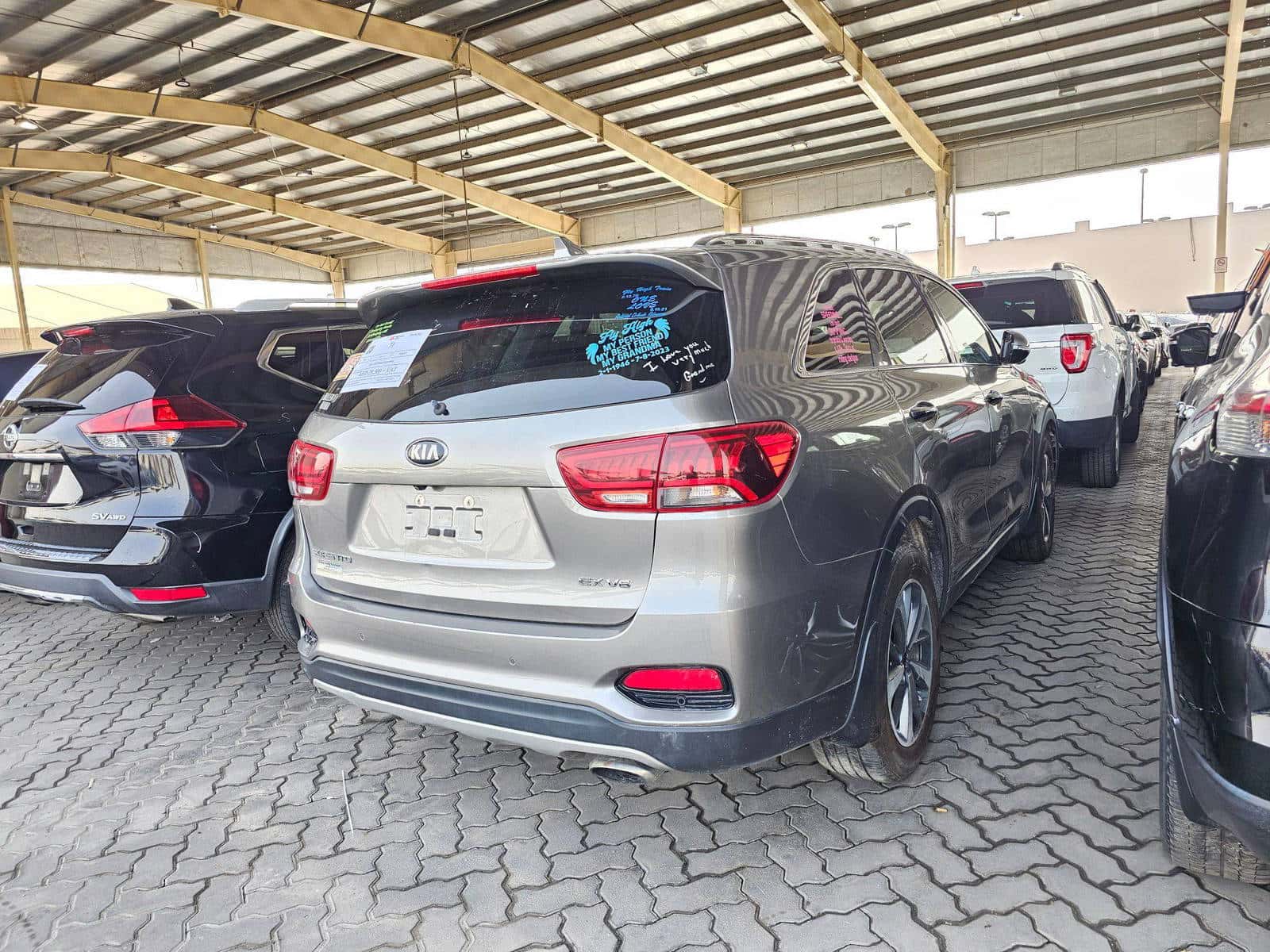 KIA SORENTO 2019 thumbnail 2