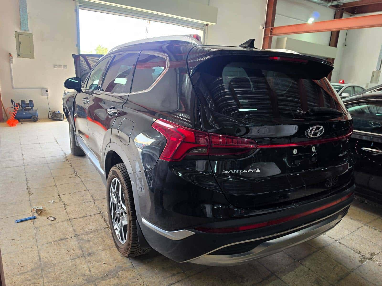 Hyundai SANTA FE LIMITED 2022 thumbnail 1