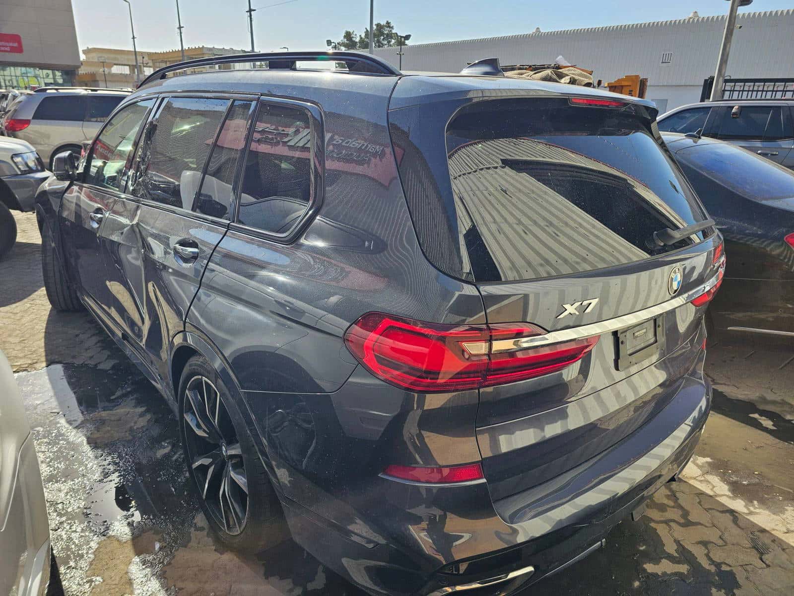 BMW X7 XDRIVE50I - Exterior