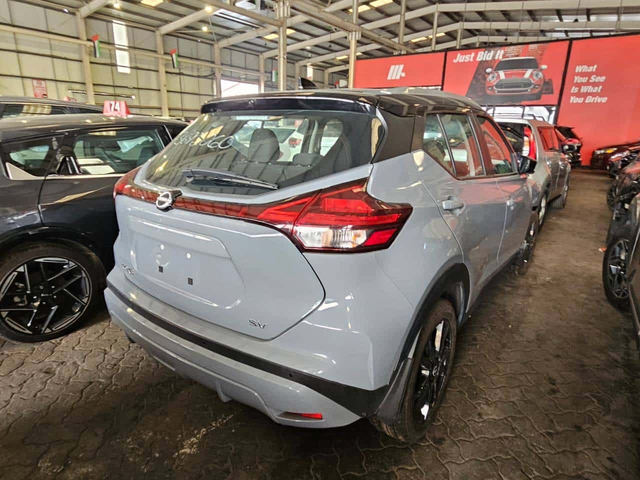Nissan Kicks 2022 thumbnail 4