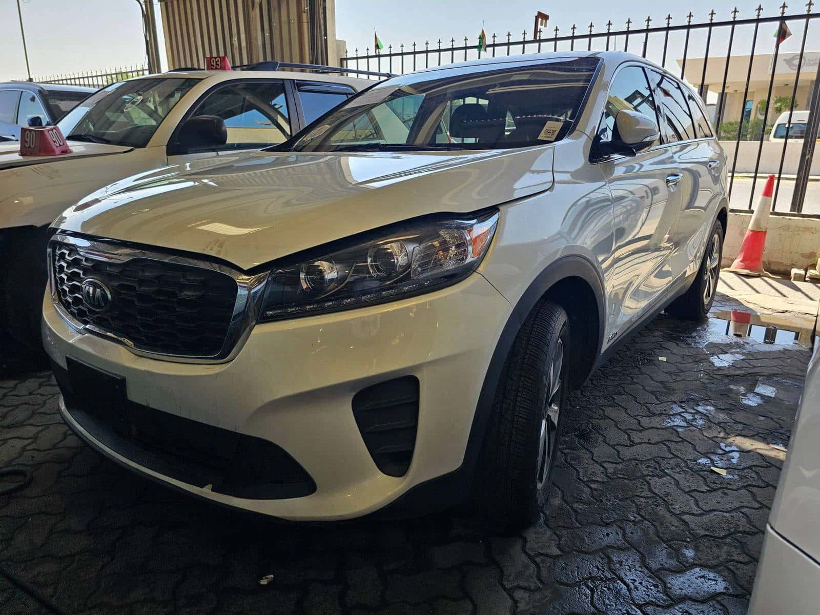 KIA SORENTO 2020 thumbnail 3