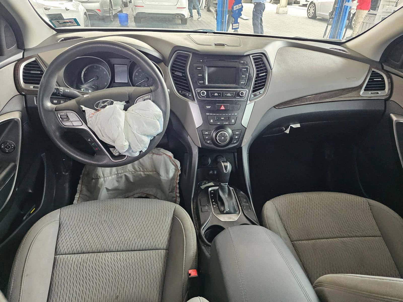 HYUNDAI SANTA FE - Exterior