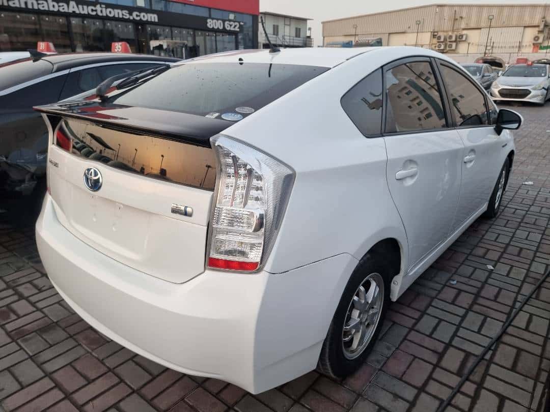 TOYOTA PRIUS - Exterior