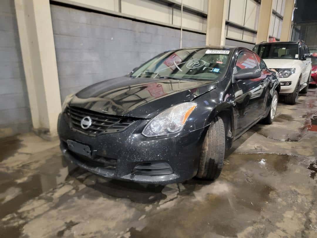 NISSAN ALTIMA - Exterior