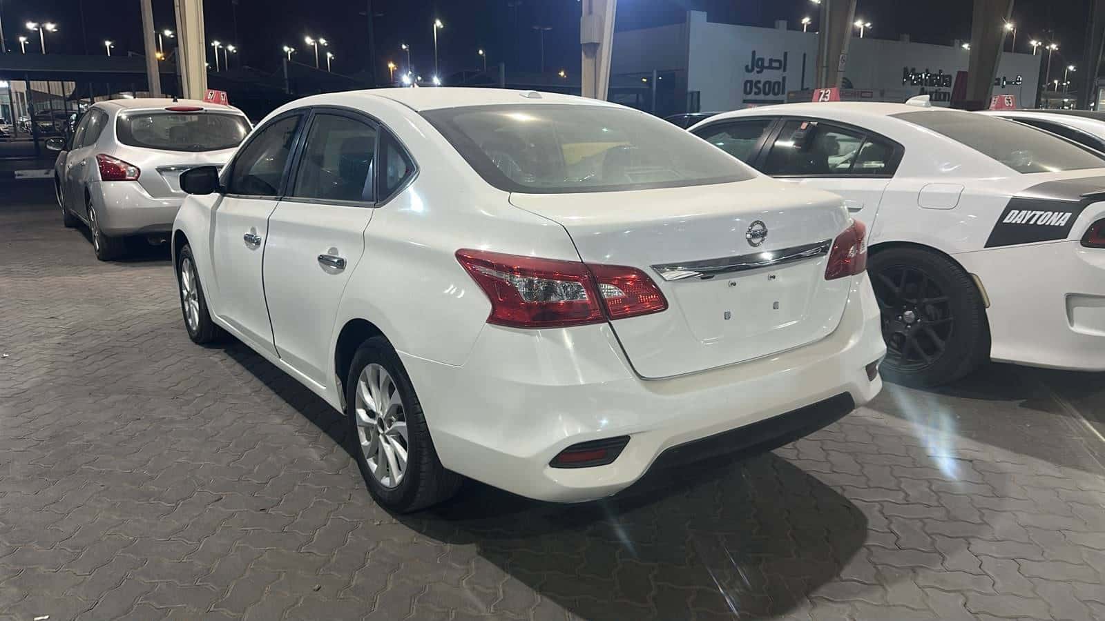 Nissan Sentra 2019 thumbnail 5