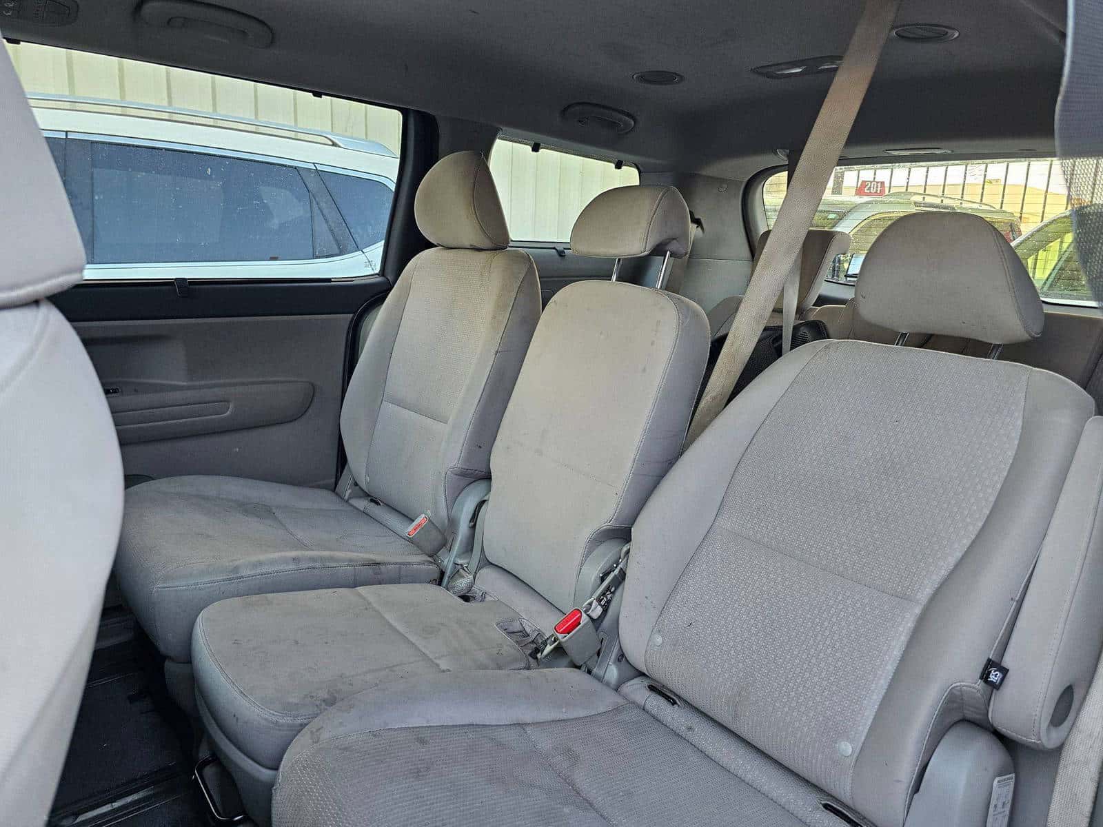 KIA SEDONA 2016 thumbnail 6