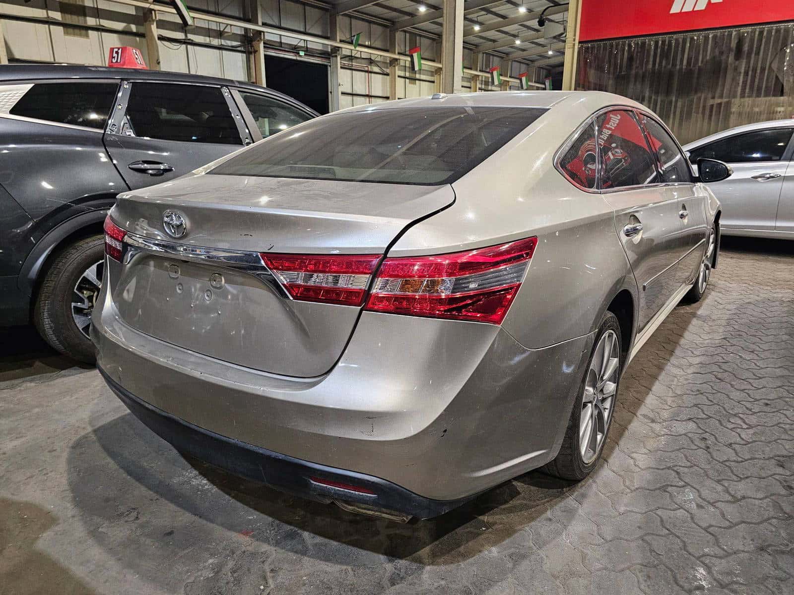 Toyota Avalon 2014 thumbnail 2