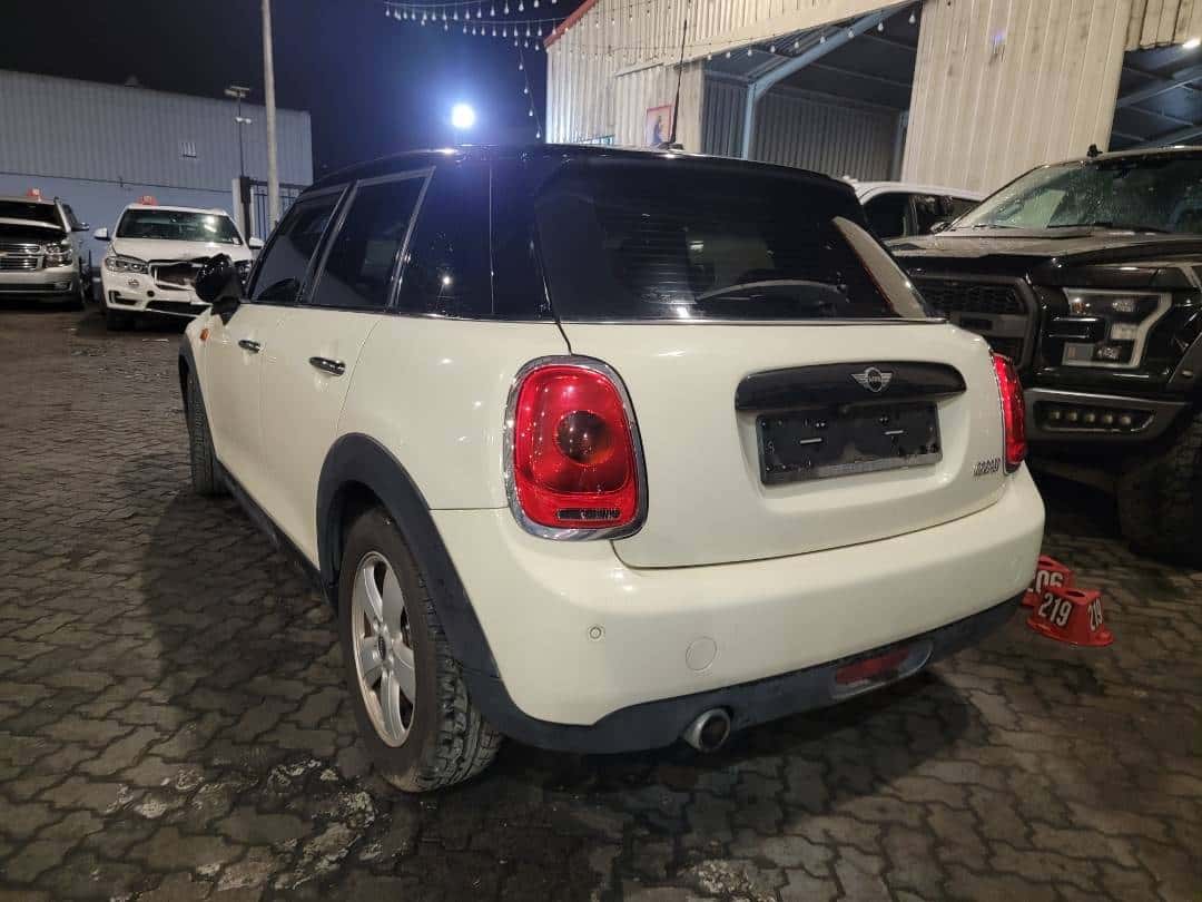 MINI COOPER - Exterior
