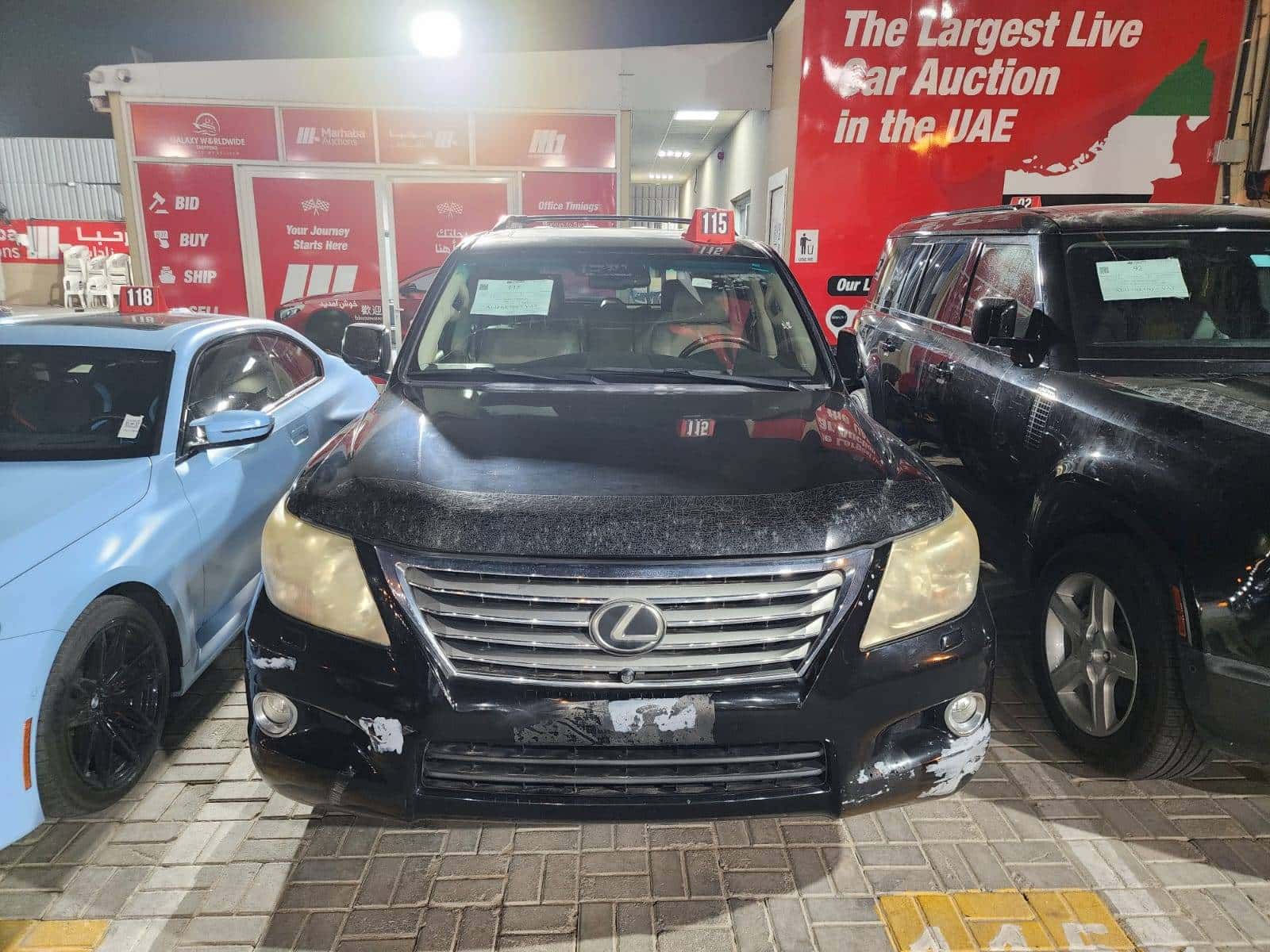 LEXUS LX 570 2011 thumbnail 3