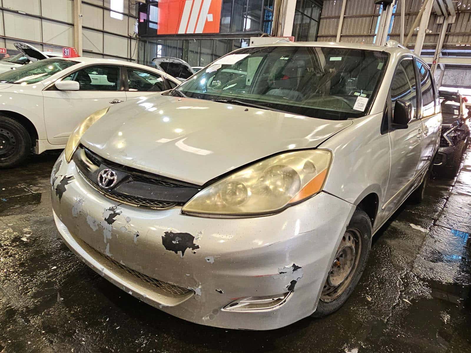 TOYOTA SIENNA 2009 thumbnail 4