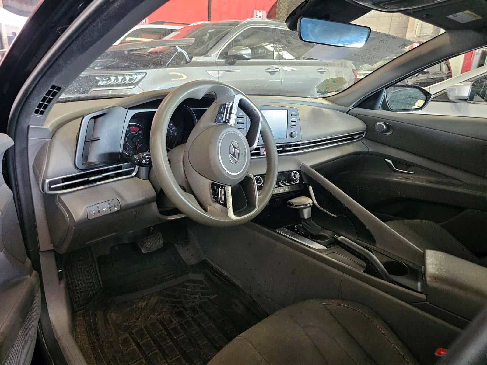 HYUNDAI ELANTRA 2023 thumbnail 7