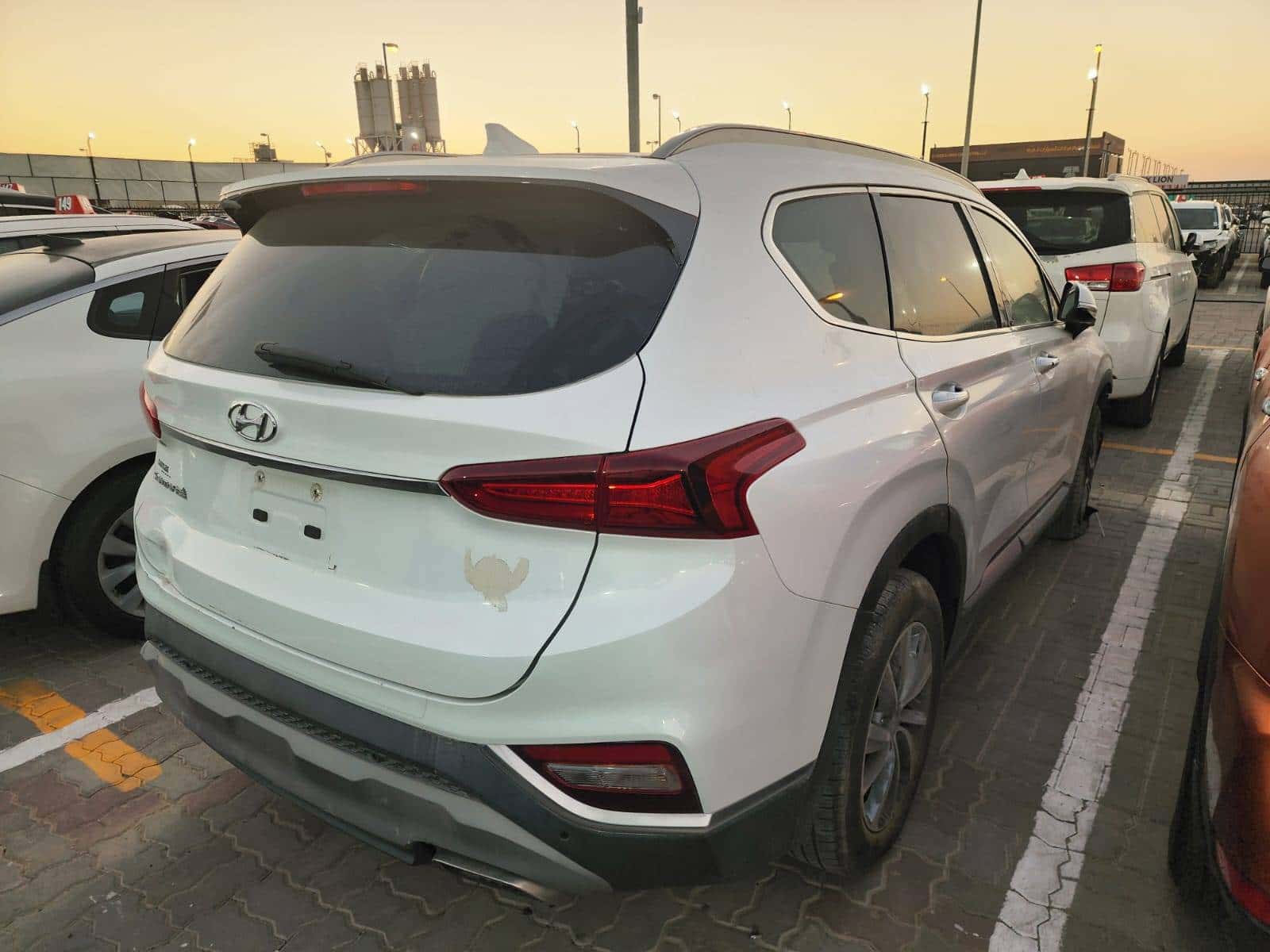 Hyundai SANTA FE LIMITED 2019 thumbnail 1