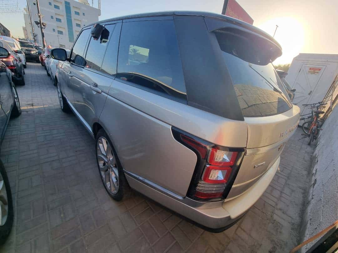 LAND ROVER RANGE ROVER SUPERCHARGED 2015 thumbnail 4