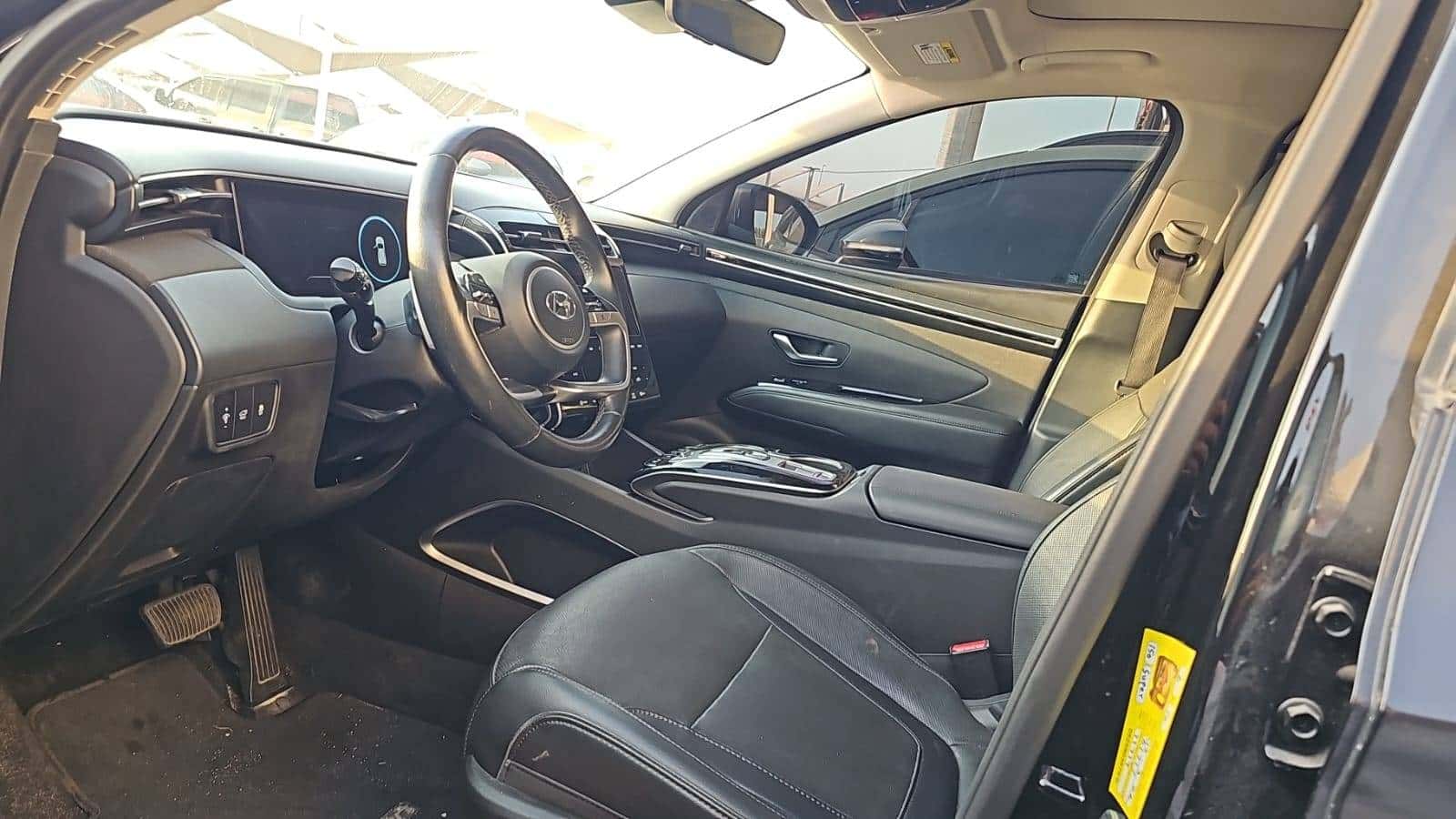 HYUNDAI TUCSON 2023 thumbnail 4