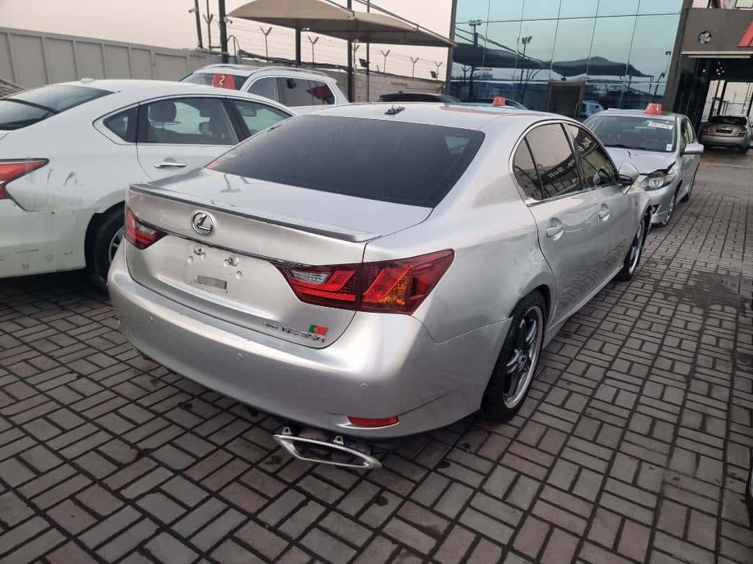Lexus GS 350 2013 thumbnail 2