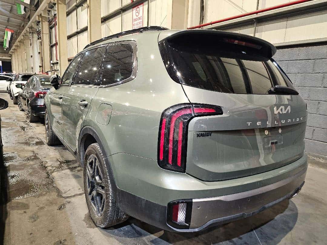 KIA TELLURIDE 2023 thumbnail 1