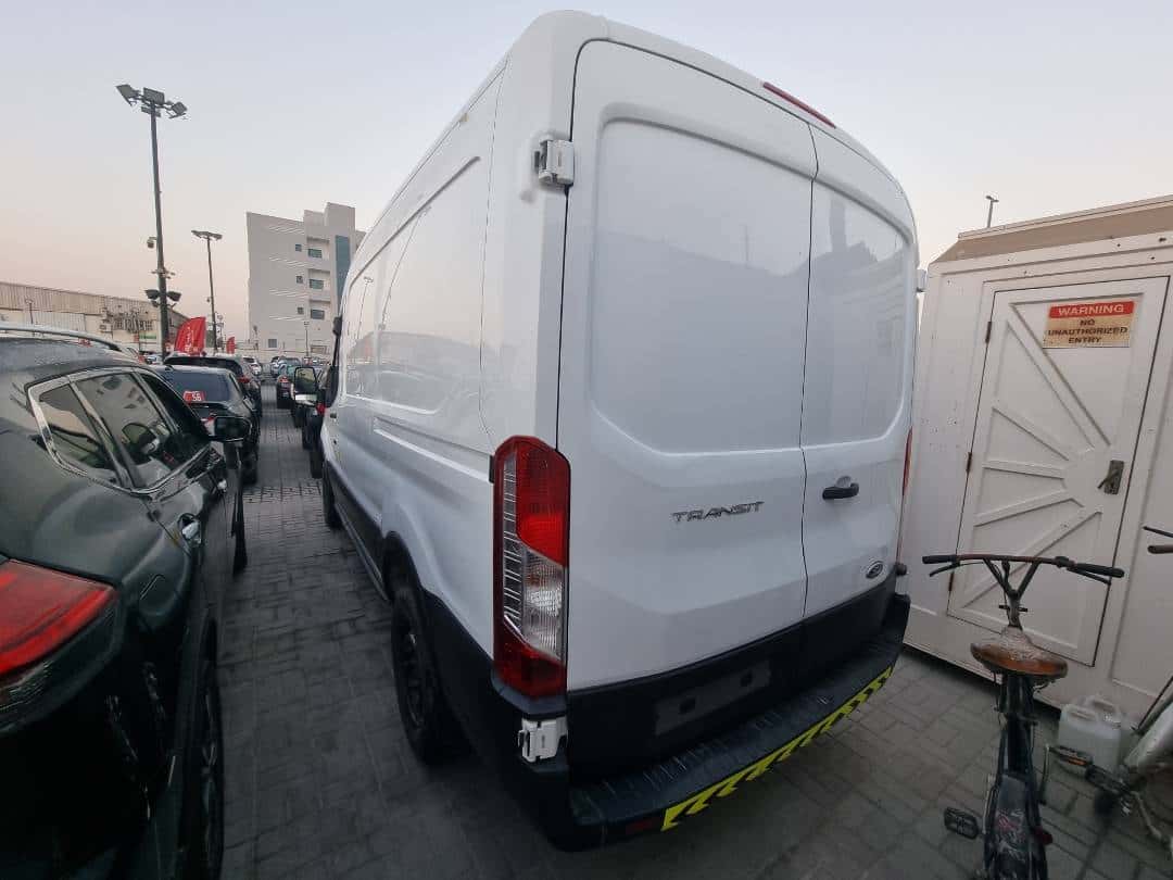 Ford Transit Connect 2021 thumbnail 4
