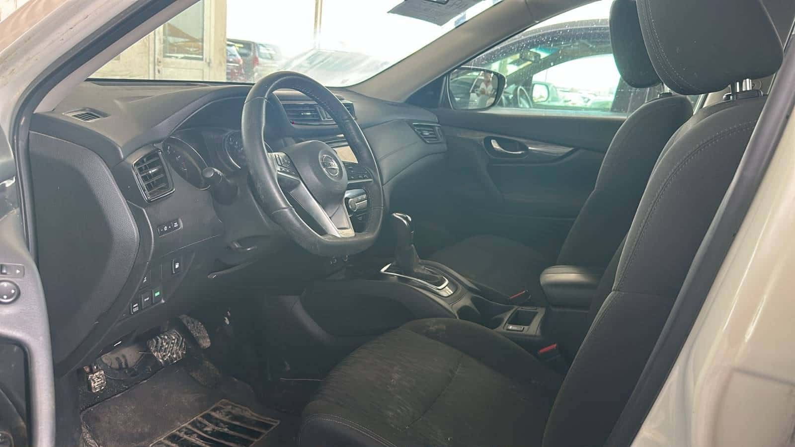 Nissan Rogue 2020 thumbnail 6