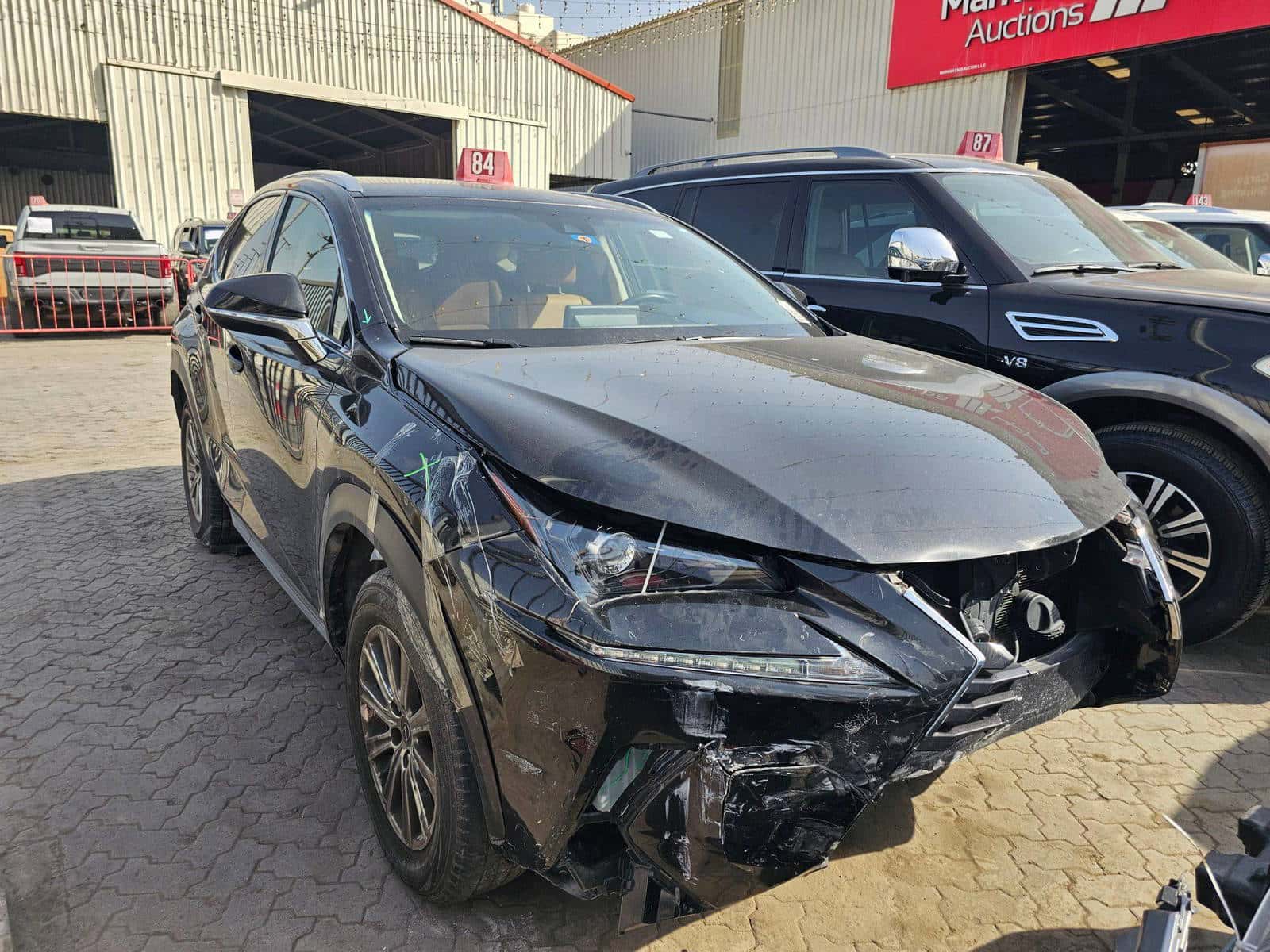 LEXUS NX 300 2018 thumbnail 6