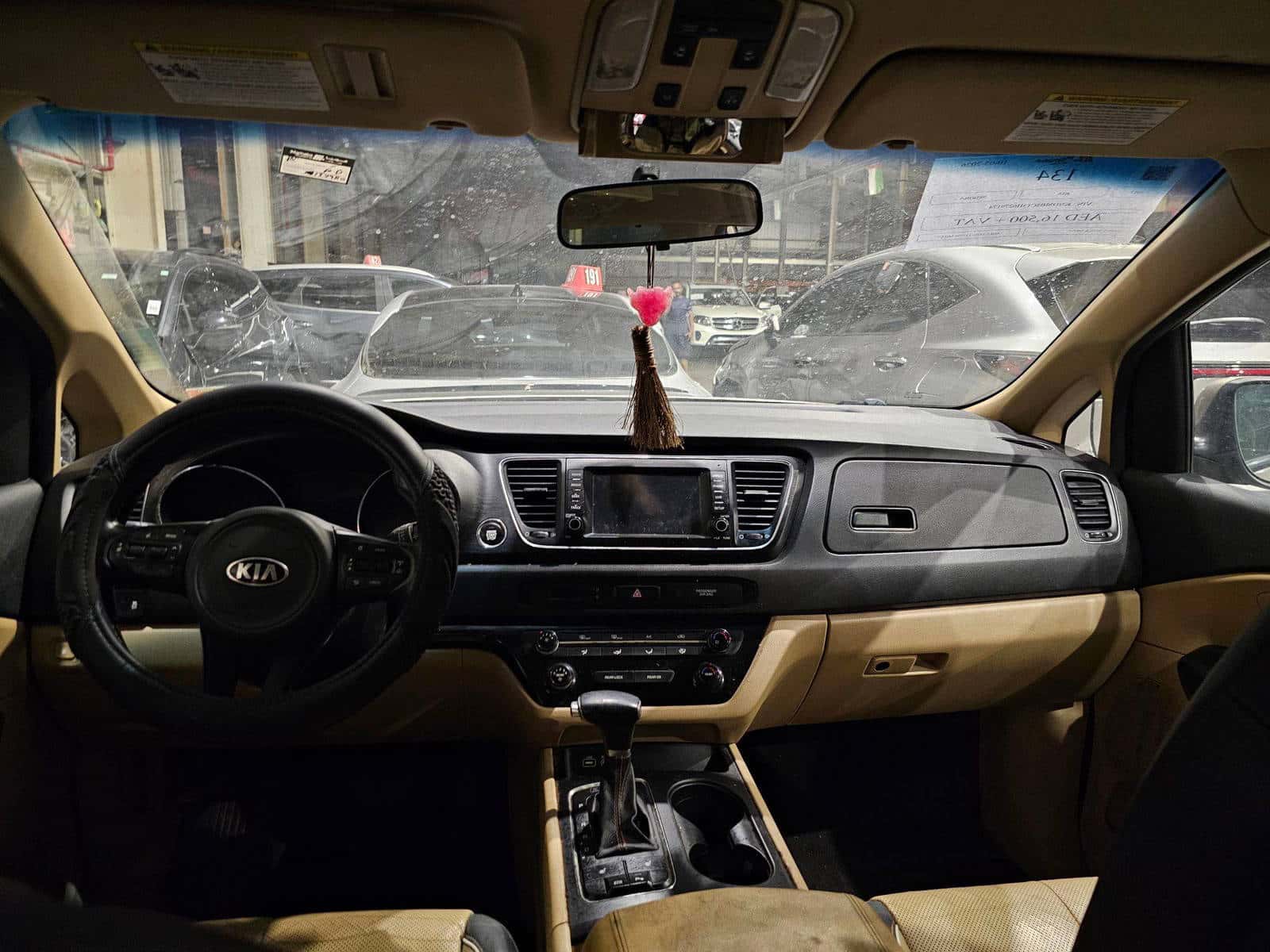 KIA SEDONA 2017 thumbnail 7