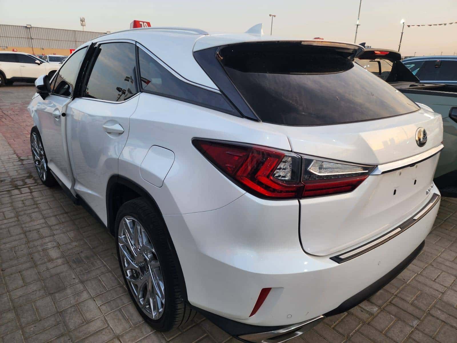 LEXUS RX 350 2017 thumbnail 7