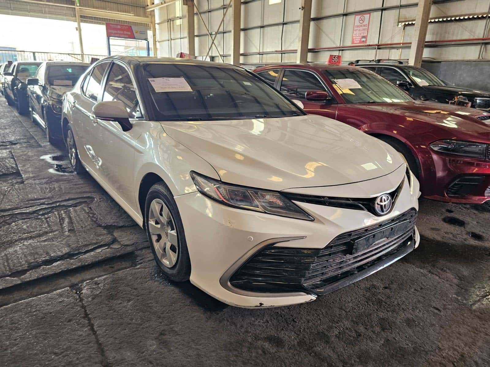 Toyota Camry 2021 thumbnail 3