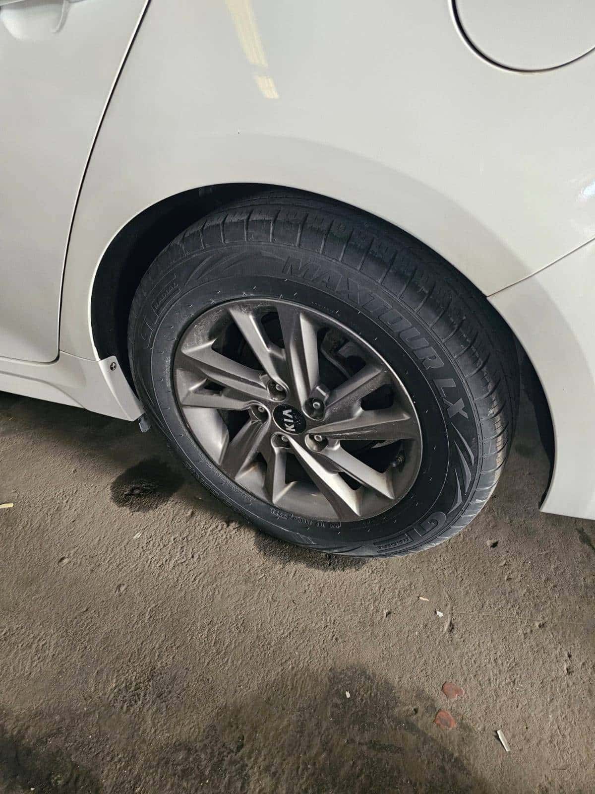 Kia Optima 2019 thumbnail 6
