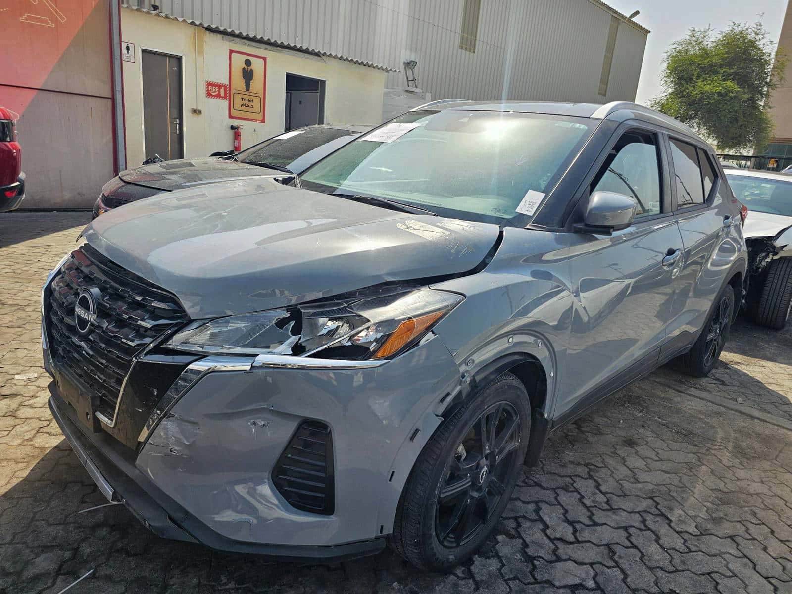 NISSAN KICKS 2022 thumbnail 3