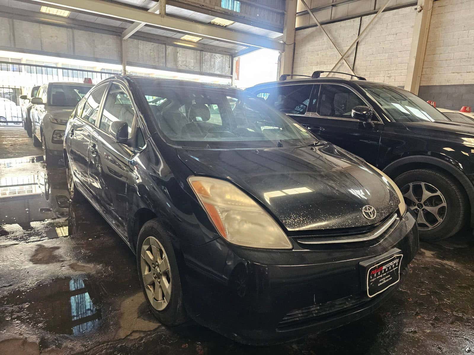 TOYOTA PRIUS - Exterior