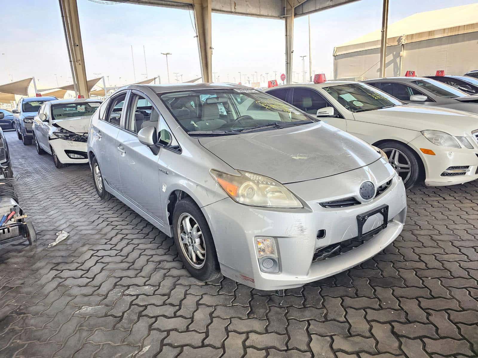 TOYOTA PRIUS - Exterior