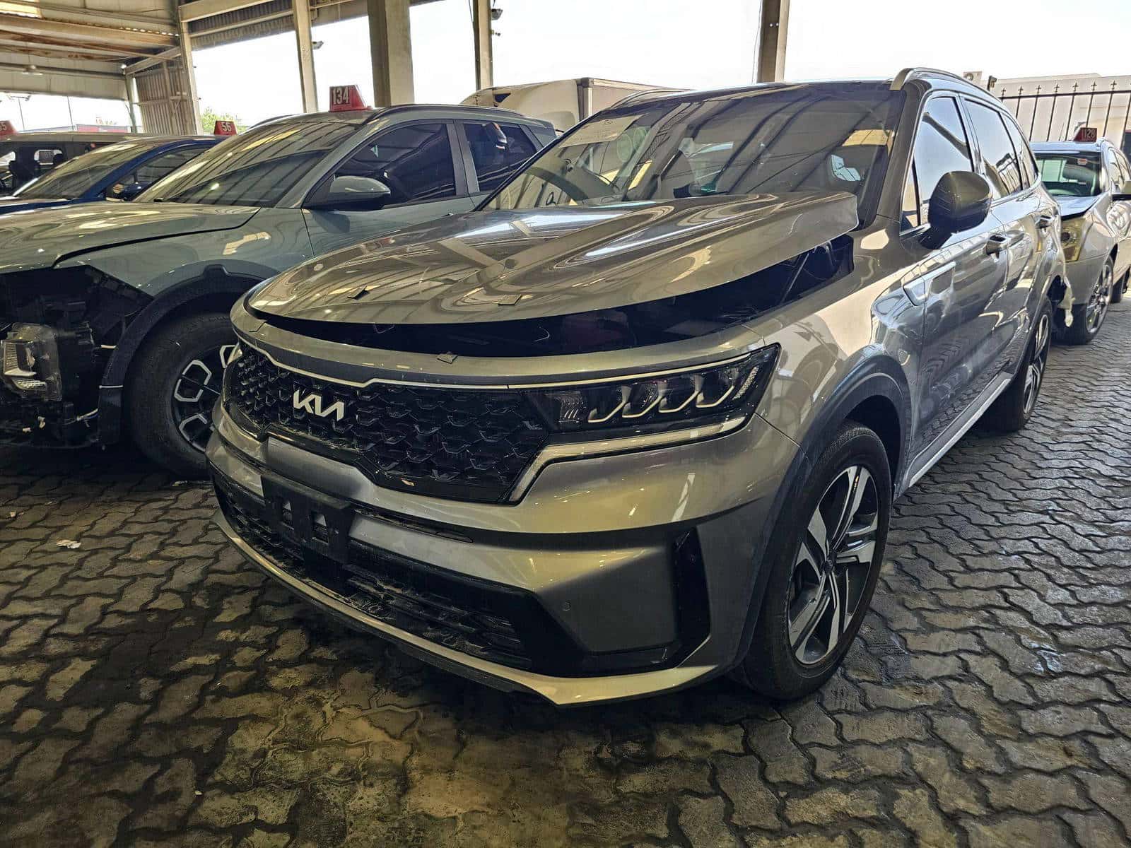 KIA SORENTO 2024 thumbnail 4