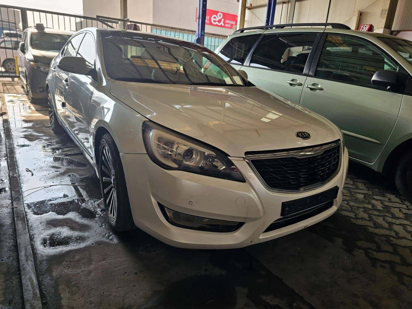 Kia K7 2013 thumbnail 5