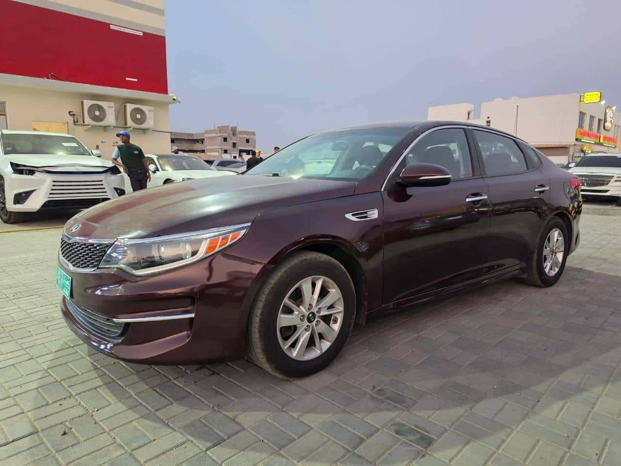 Kia Optima 2018 thumbnail 3
