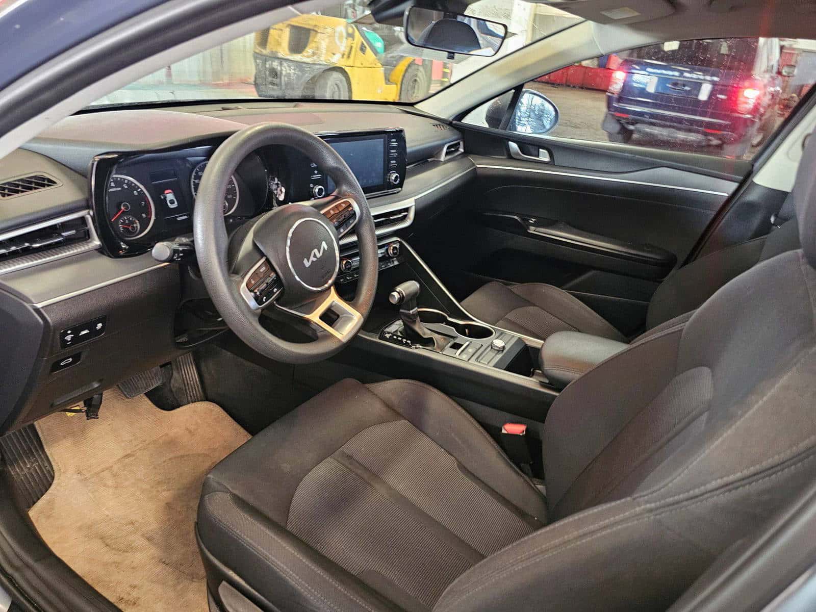 KIA K5 2021 thumbnail 6