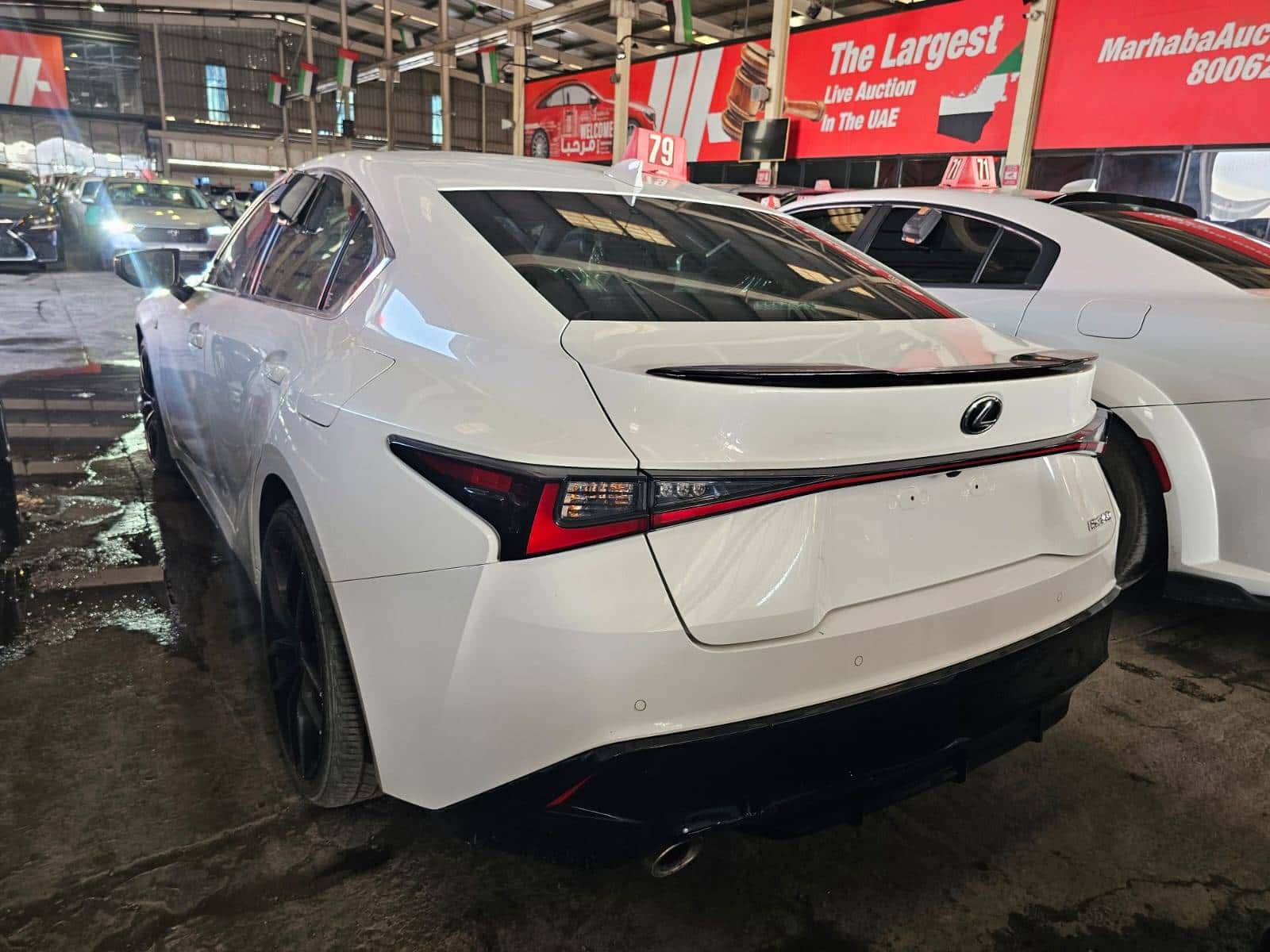 Lexus IS 350 F SPORT 2023 thumbnail 5