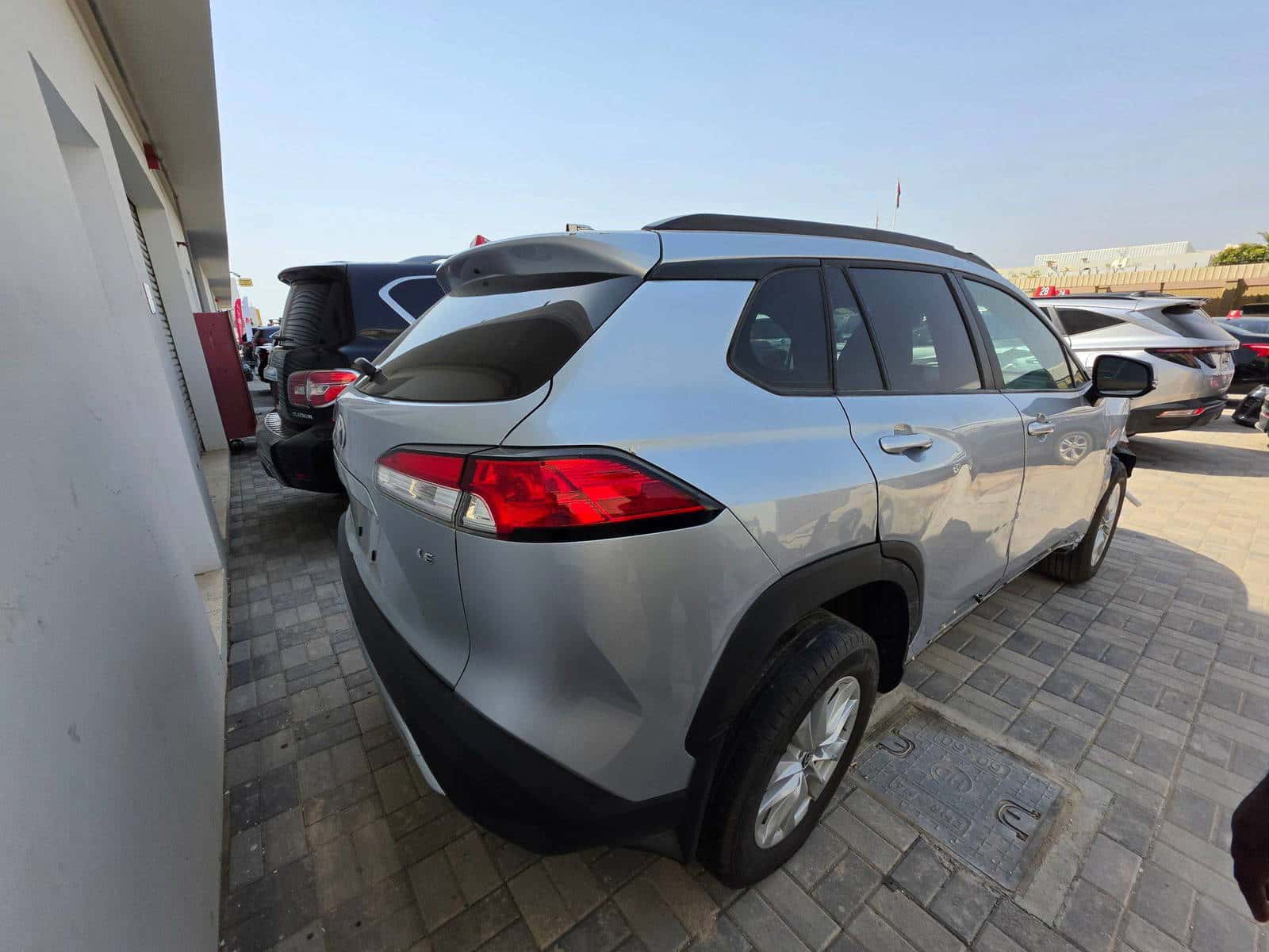 TOYOTA COROLLA CROSS L 2023 thumbnail 5