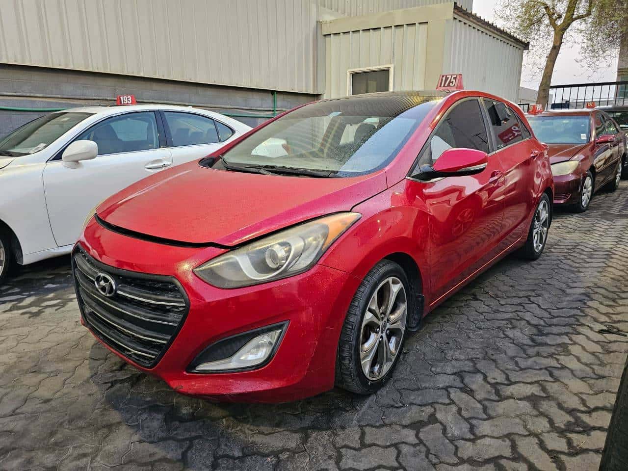 Hyundai Elantra GT 2013 thumbnail 1