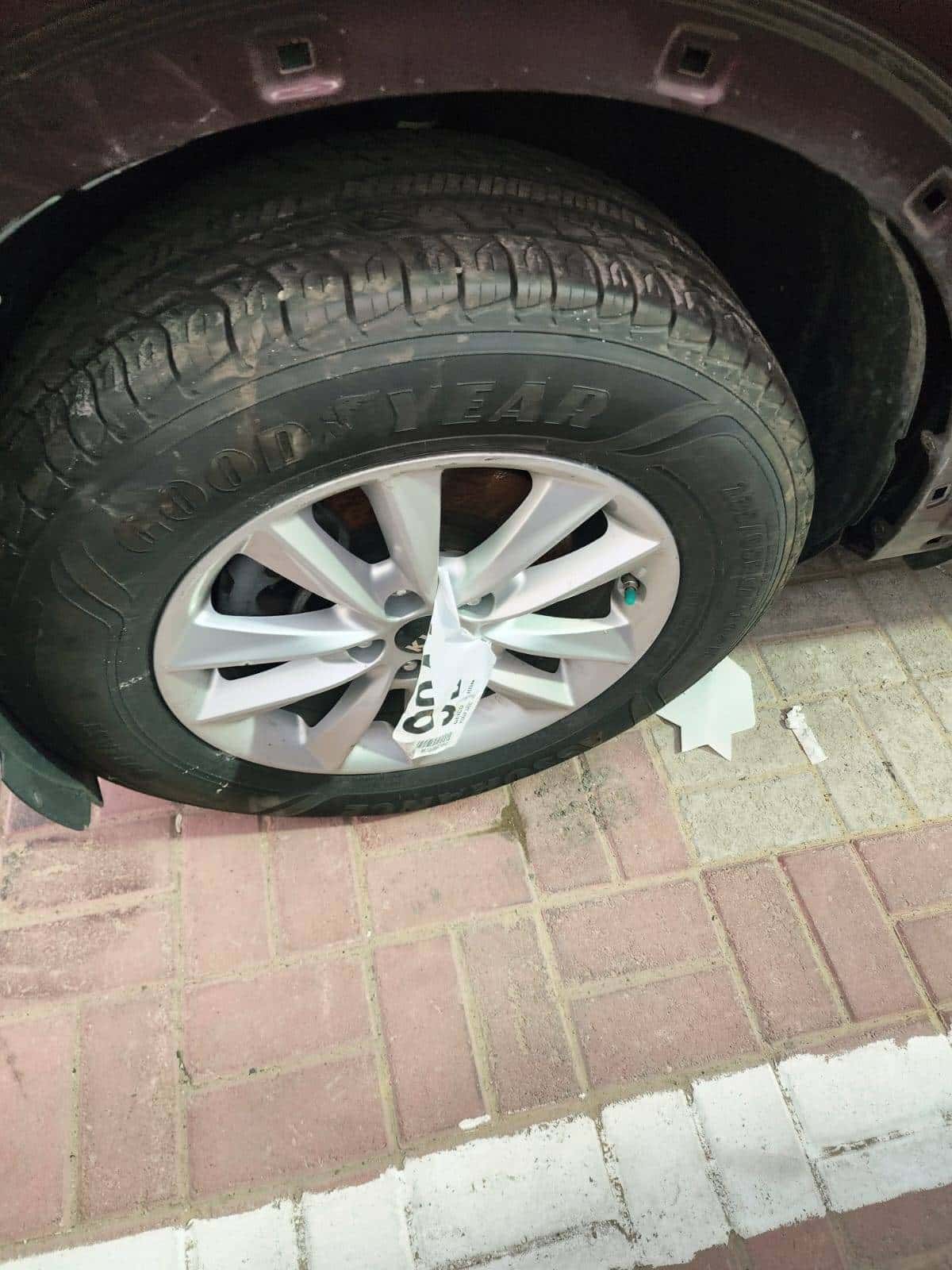 KIA SORENTO 2019 thumbnail 4